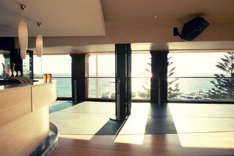 Cottesloe Beach Hotel - Darwin Holiday 14