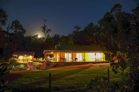 Nannup Bush Retreat - Darwin Holiday 8