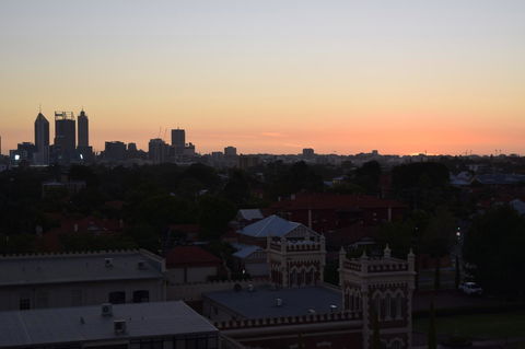 Lawley Luxury Views - Perth City, Swan River - Darwin Holiday 27