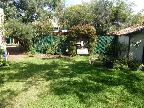 The Russell House - Darwin Holiday 20