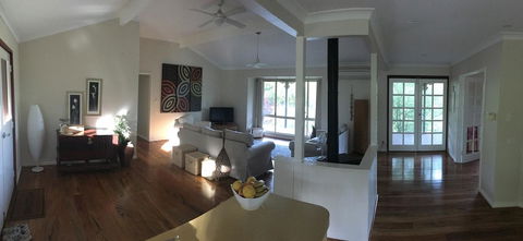 Tegwan's Nest Holiday Home - Darwin Holiday 0