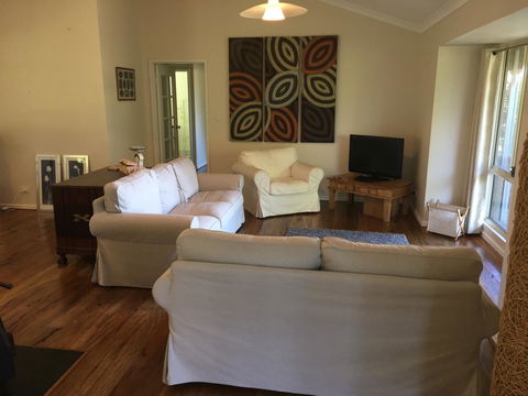 Tegwan's Nest Holiday Home - Darwin Holiday 27