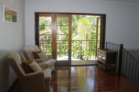 Beach House On Fox - Darwin Holiday 19