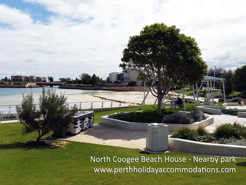 North Coogee Beach House - Darwin Holiday 5