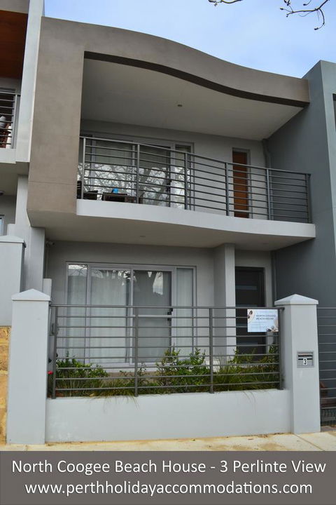 North Coogee Beach House - Darwin Holiday 27