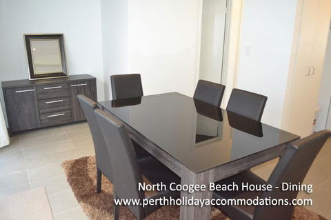 North Coogee Beach House - Darwin Holiday 3