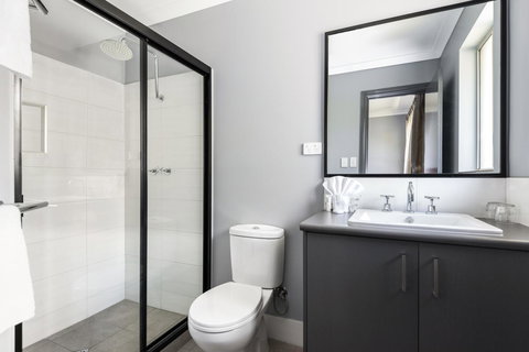 Quest Yelverton Kalgoorlie - Darwin Holiday 26