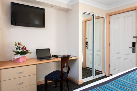 Quest Yelverton Kalgoorlie - Darwin Holiday 19