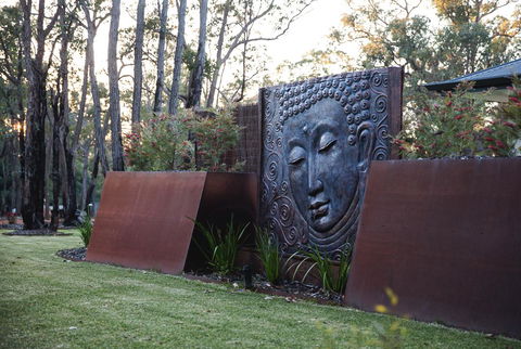 Amaroo Retreat & Spa - Darwin Holiday 9