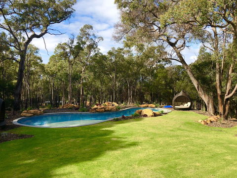 Amaroo Retreat & Spa - Darwin Holiday 3