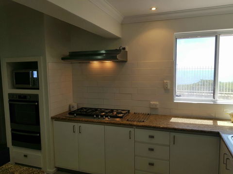 Caravel Beach House Mandurah - Darwin Holiday 5