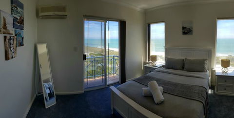 Caravel Beach House Mandurah - Darwin Holiday 1