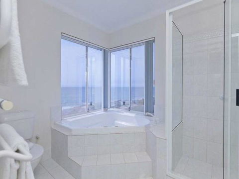 Caravel Beach House Mandurah - Darwin Holiday 32