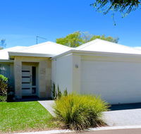Contemporary Cove - Quindalup - Darwin Holiday