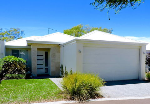 Contemporary Cove - Quindalup - Darwin Holiday 0