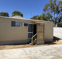 The Aurelian Cabin - Darwin Holiday