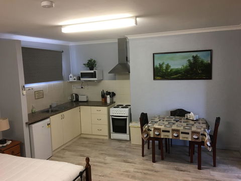 Armadale Cottage Bed & Breakfast - Darwin Holiday 8