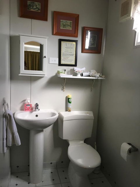 Armadale Cottage Bed & Breakfast - Darwin Holiday 6