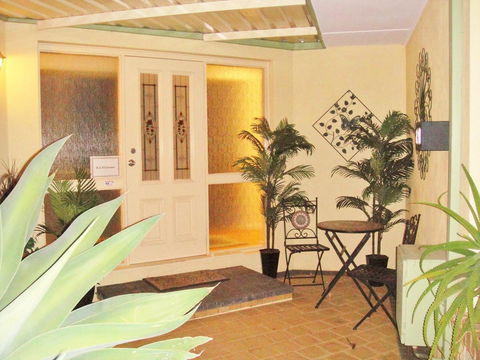 Armadale Cottage Bed & Breakfast - Darwin Holiday 0