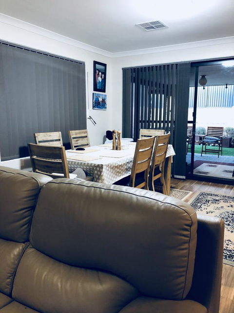 Nora Muslim Holiday Home - Darwin Holiday 35