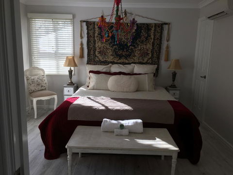 Applegate Lane Chalet - Darwin Holiday 7