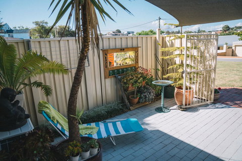 Sun Studio - Darwin Holiday 10