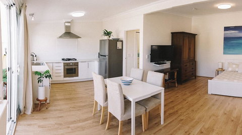 Sun Studio - Darwin Holiday 2