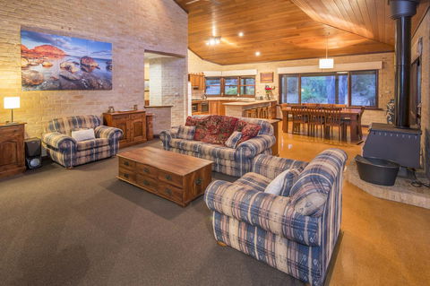 53 Martina Drive - Darwin Holiday 15