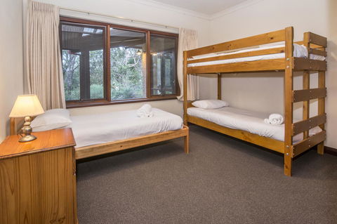 53 Martina Drive - Darwin Holiday 25