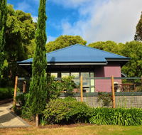 Waterfall Cottages - Darwin Holiday