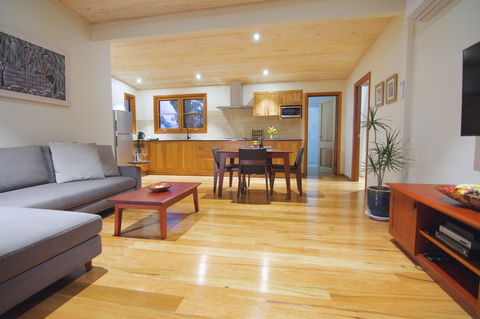 Aiyana Retreat - Darwin Holiday 7