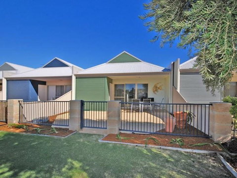 Seas The Day - Jurien Bay - Darwin Holiday 31