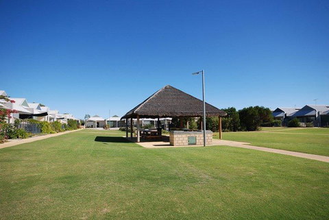 Seas The Day - Jurien Bay - Darwin Holiday 35