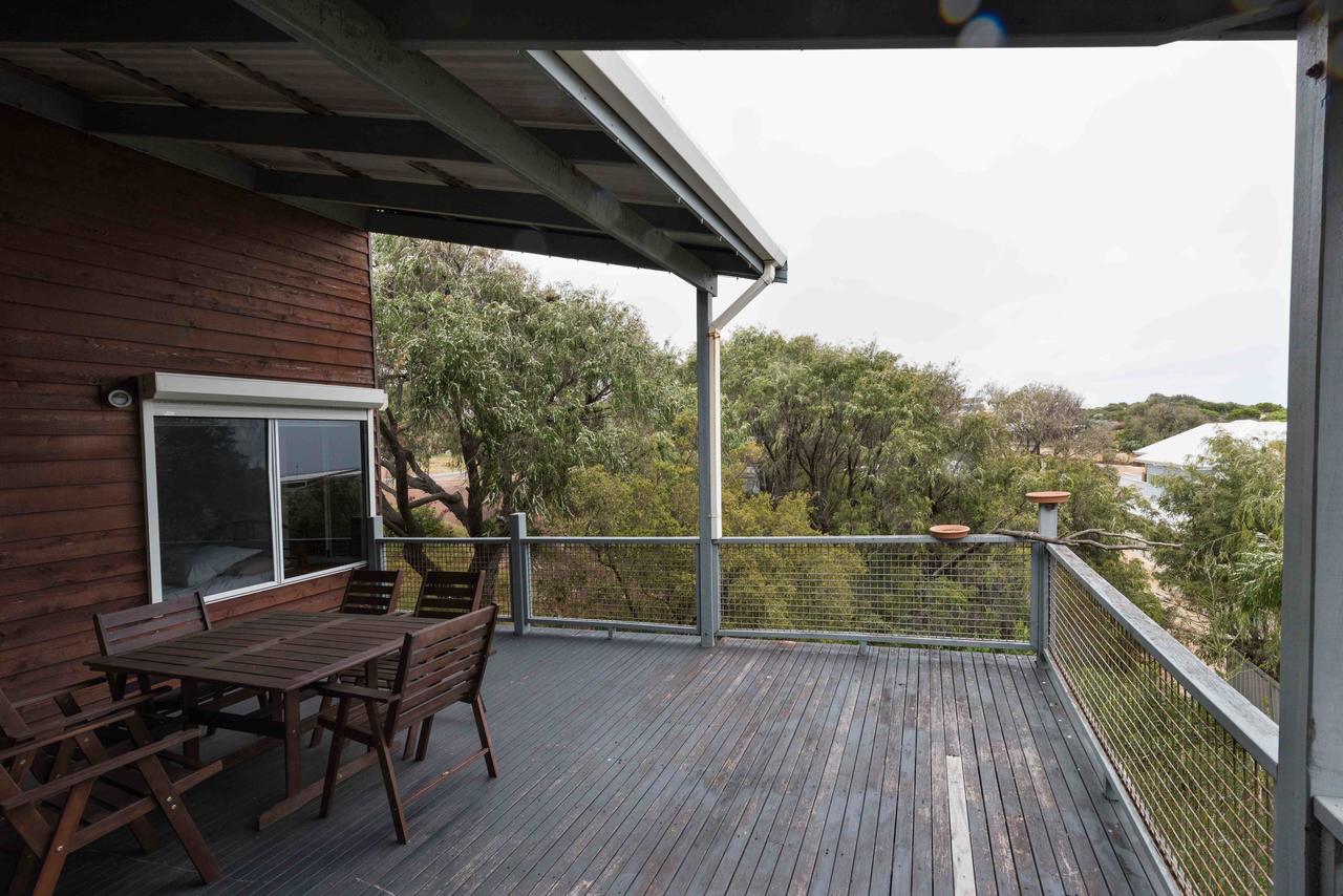 Peppermint Grove Beach WA Darwin Holiday