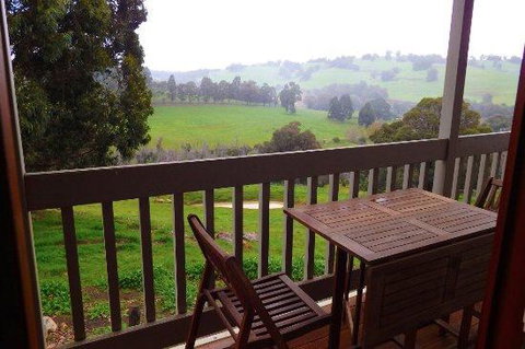 Balingup Highview Chalets - Darwin Holiday 28