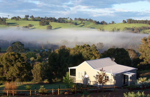 Balingup Highview Chalets - Darwin Holiday 21