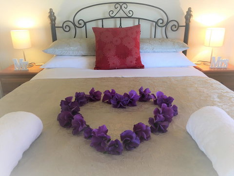 Balingup Highview Chalets - Darwin Holiday 6