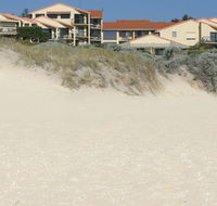 Scarborough  Absolutely Beachfront - Darwin Holiday