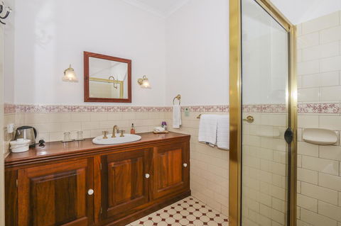Rosebridge House Bed & Breakfast Adult Retreat - Darwin Holiday 20