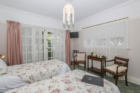 Rosebridge House Bed & Breakfast Adult Retreat - Darwin Holiday 18