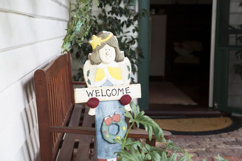 Rosebridge House Bed & Breakfast Adult Retreat - Darwin Holiday 34