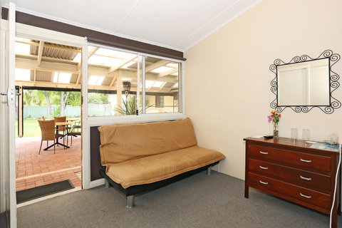 Busselton Guest House - Darwin Holiday 43