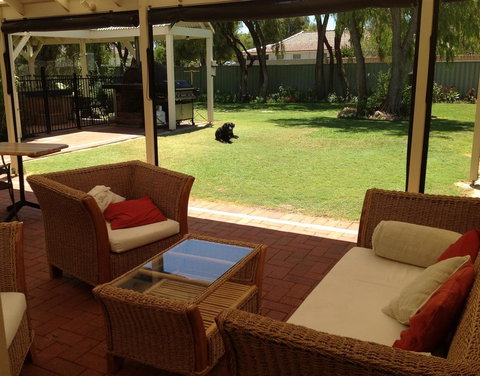 Busselton Guest House - Darwin Holiday 18