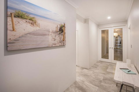 15 Cabot Close - Darwin Holiday 3