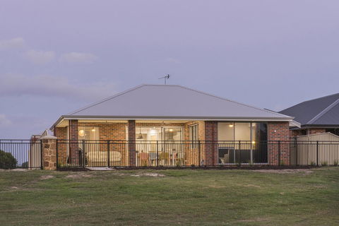 15 Cabot Close - Darwin Holiday 23