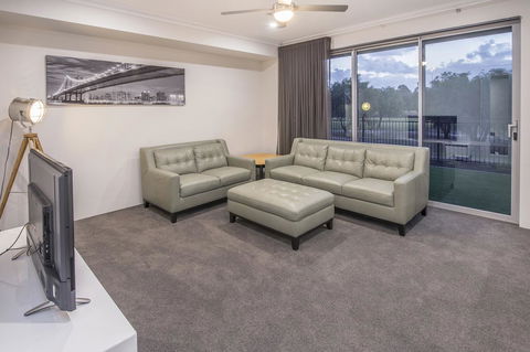 15 Cabot Close - Darwin Holiday 18