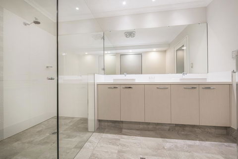 15 Cabot Close - Darwin Holiday 6