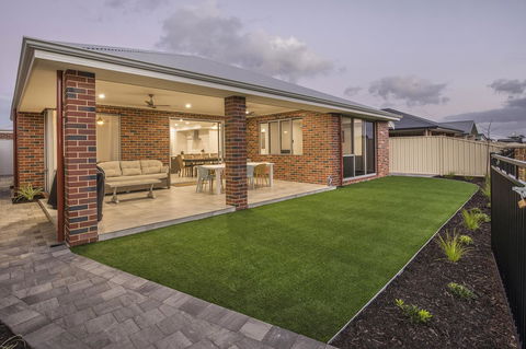 15 Cabot Close - Darwin Holiday 26