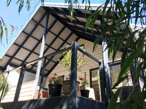 Zephyr Studio - Darwin Holiday 25