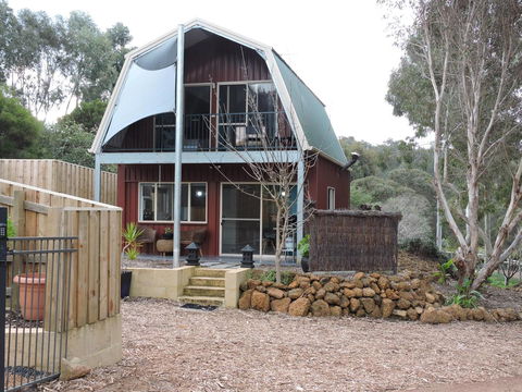 Dunsborough Barn Stay - Darwin Holiday 1